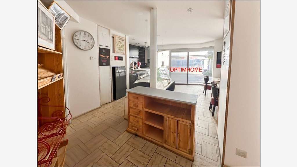 A vendre murs commerciaux + appartement Montrouge