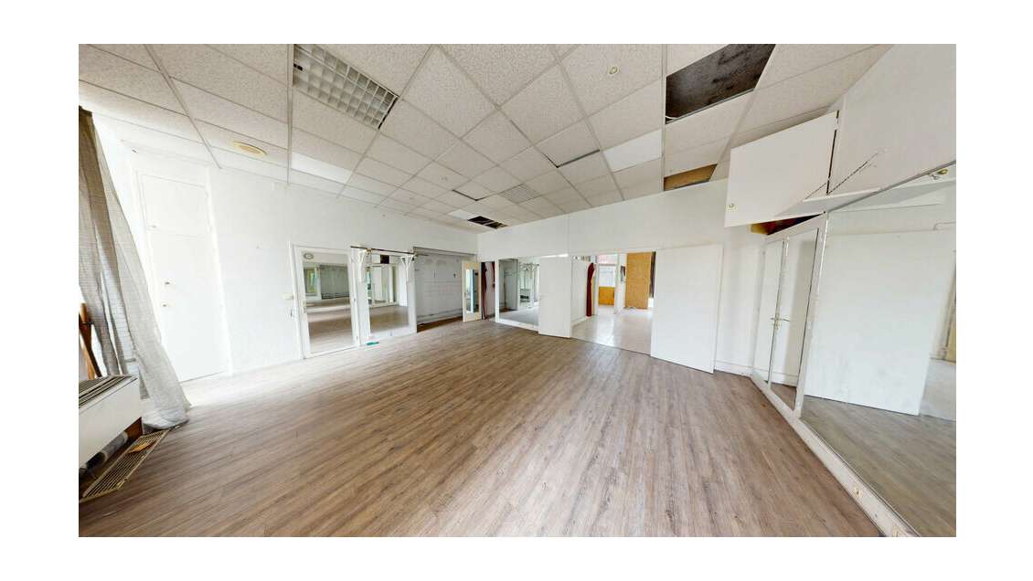 Vente murs commerciaux libres centre ville Nice