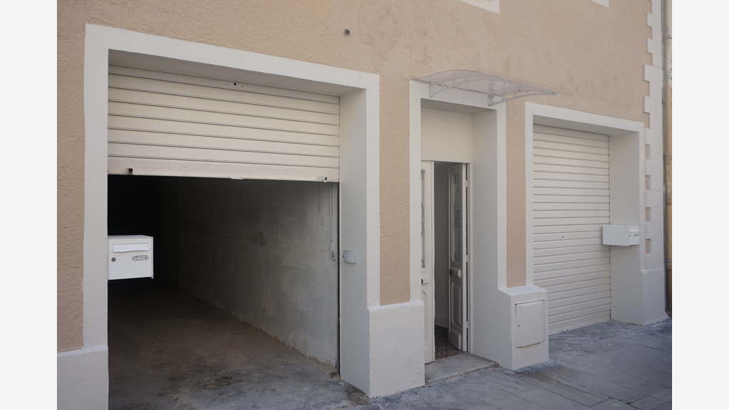 AV murs libres 114m² à Nice Riquier/Saint Roch
