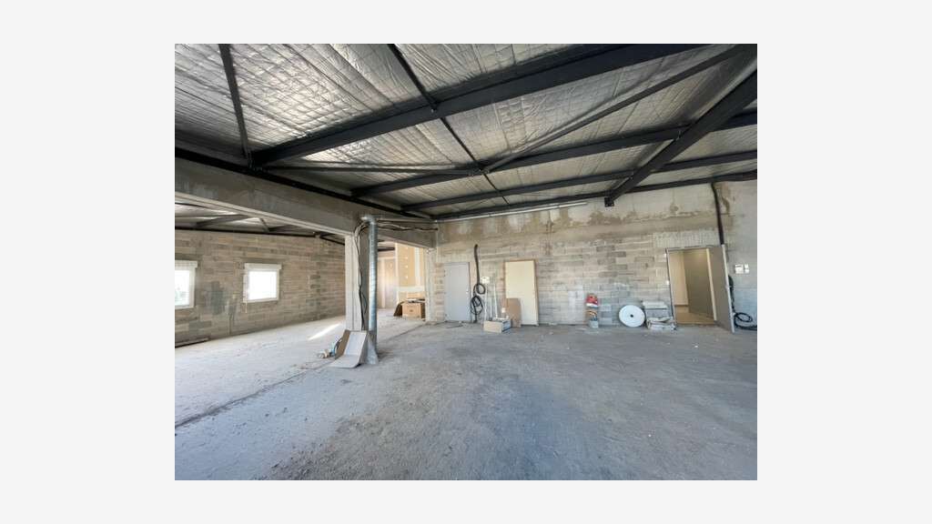 Bureaux 255m² R+1 avec ascenseur à vendre à Nîmes