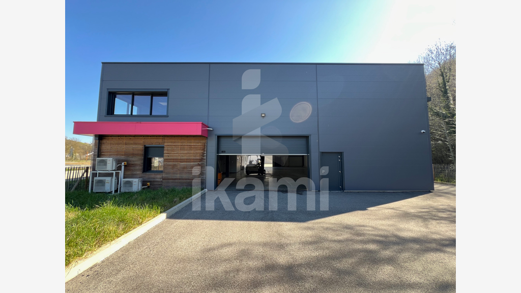 Vente local d'activité récent St-Clair-de-la-Tour
