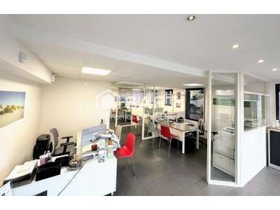 Vente Locaux commerciaux - Boutiques à Saint-Médard-en-Jalles