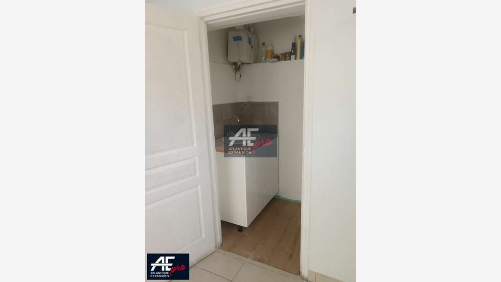 Local commercial de 72m² à vendre à Saint-Nazaire