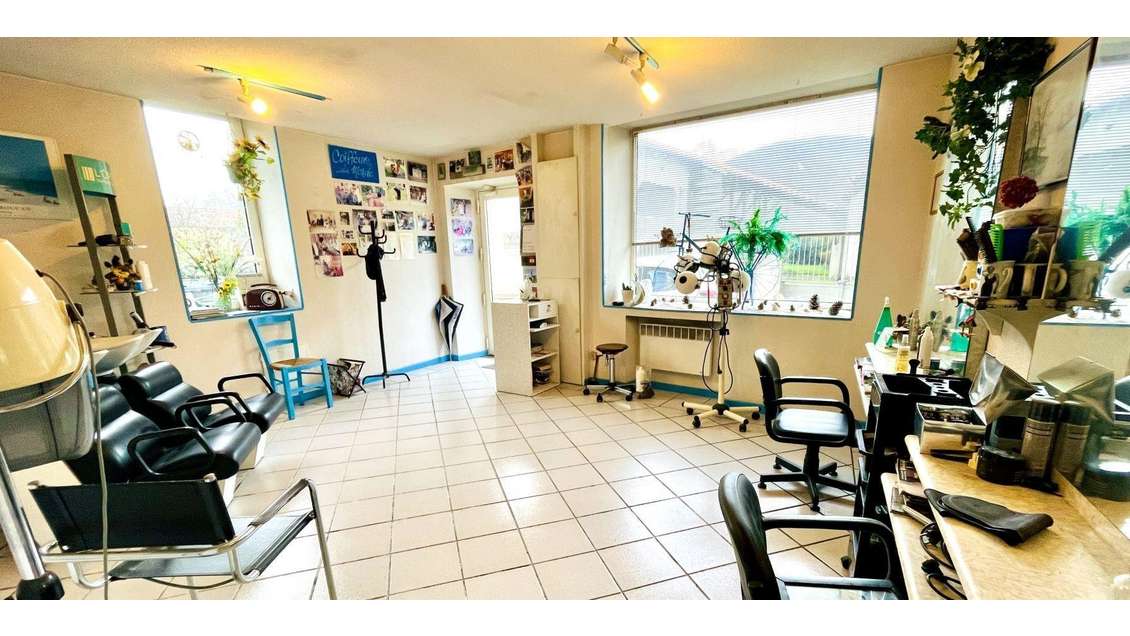 Vente murs commerciaux 32m² à Soueich