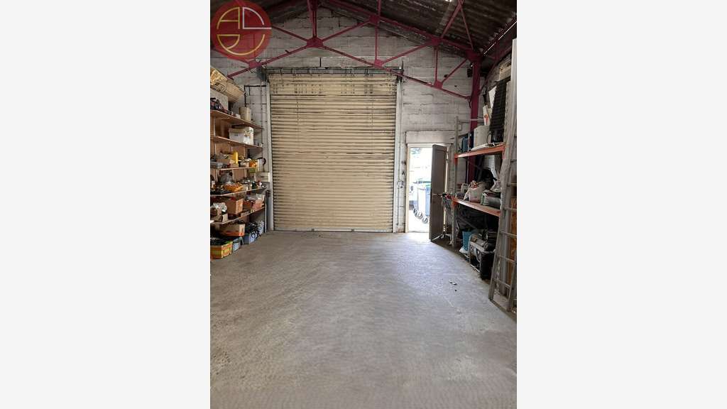 Vente local commercial 515m² à Toulouse Lardenne