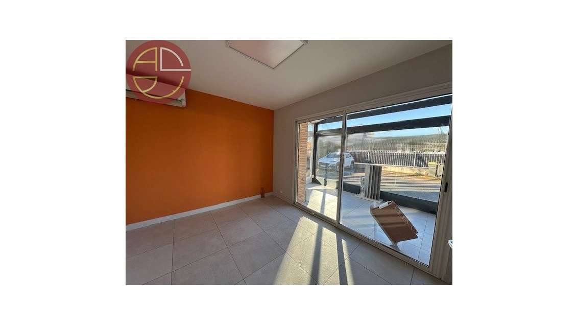 A vendre local commercial 152m² à Tournefeuille