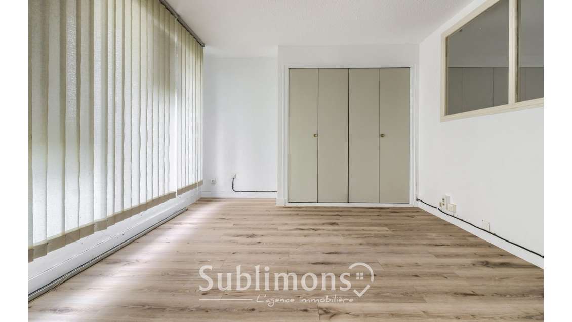 Vente local 98m² beau potentiel à Vannes