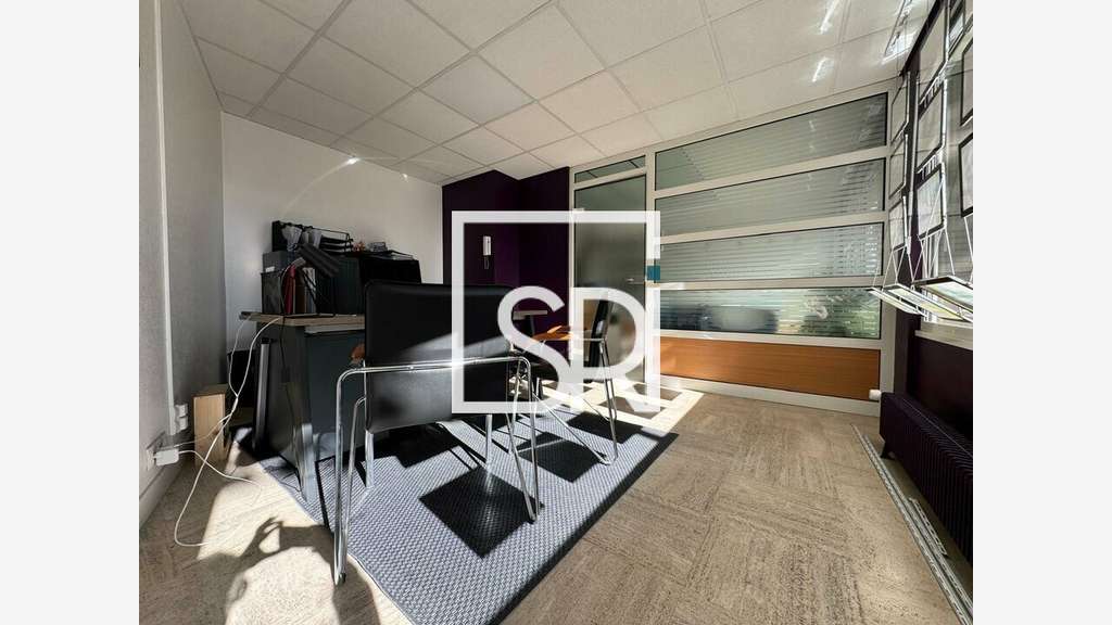 Locaux commerciaux 132m² à Clermont Ferrand