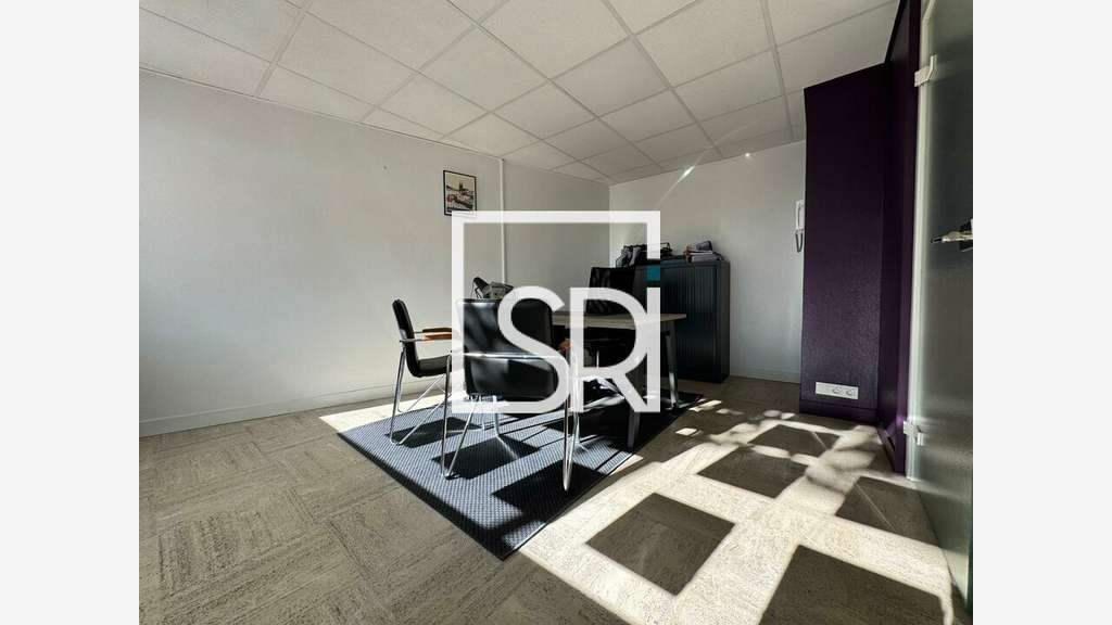 Locaux commerciaux 132m² à Clermont Ferrand