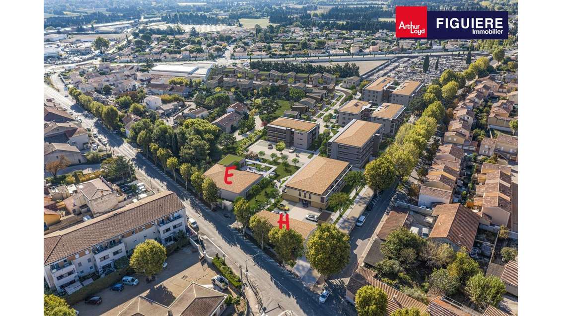 Vente locaux commerciaux divisibles 565m² à Sénas