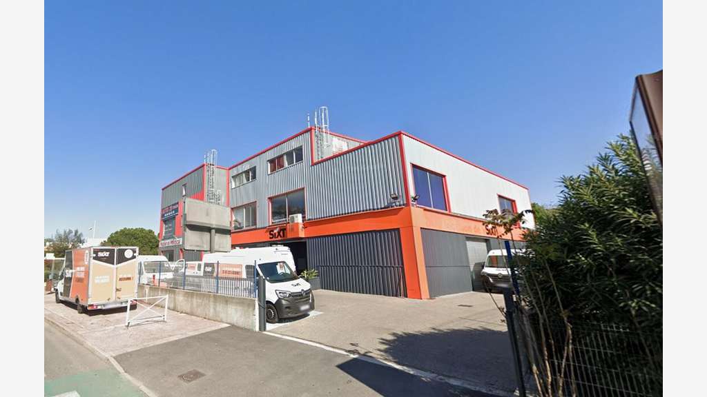 Vente locaux commerciaux 1100m² à La Valette
