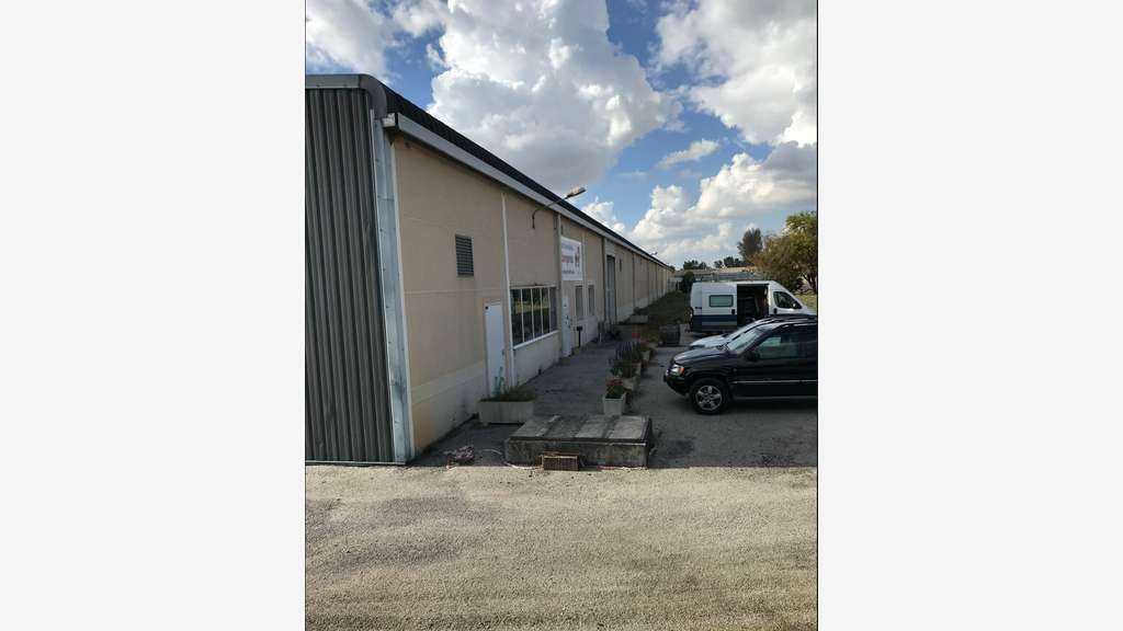 Locaux d'activités loués