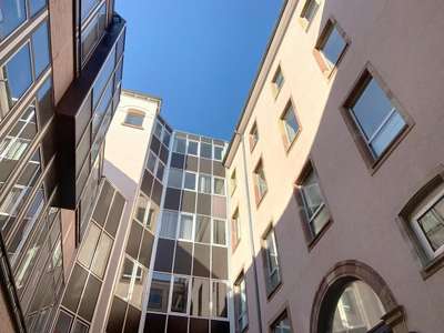 AV locaux 133m² R+3 à Strasbourg Petite France