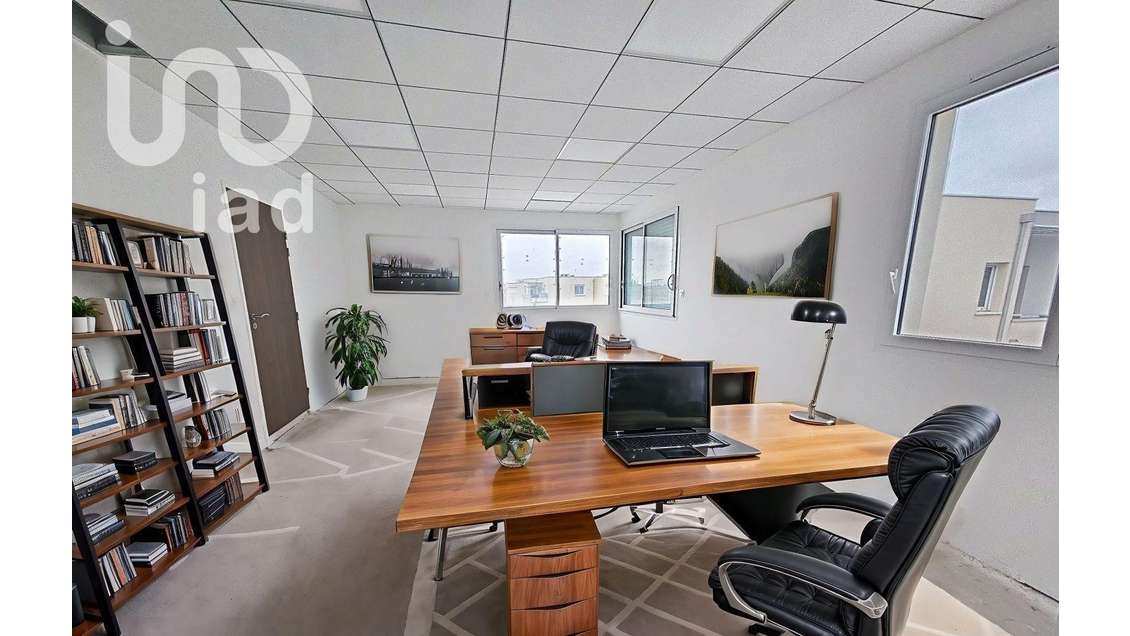 Vente local 37m² R+1 à Tourbes