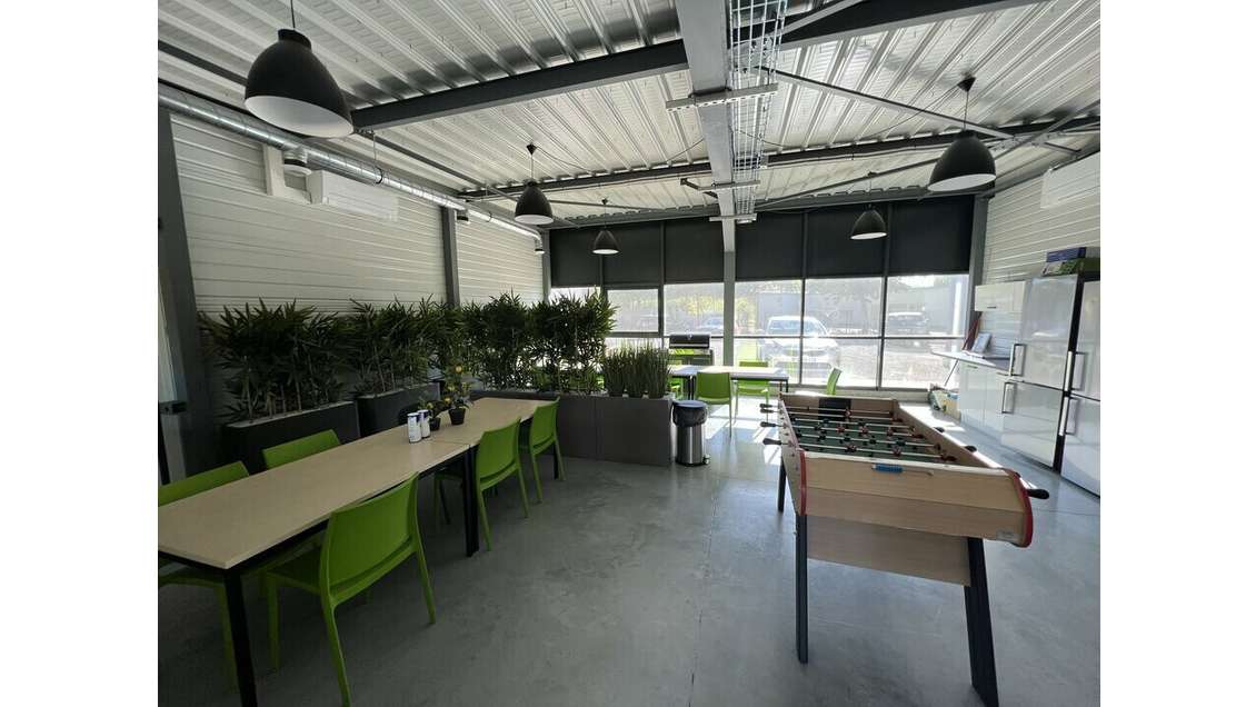 Bureaux de 775m² à vendre à Loriol sur Drôme