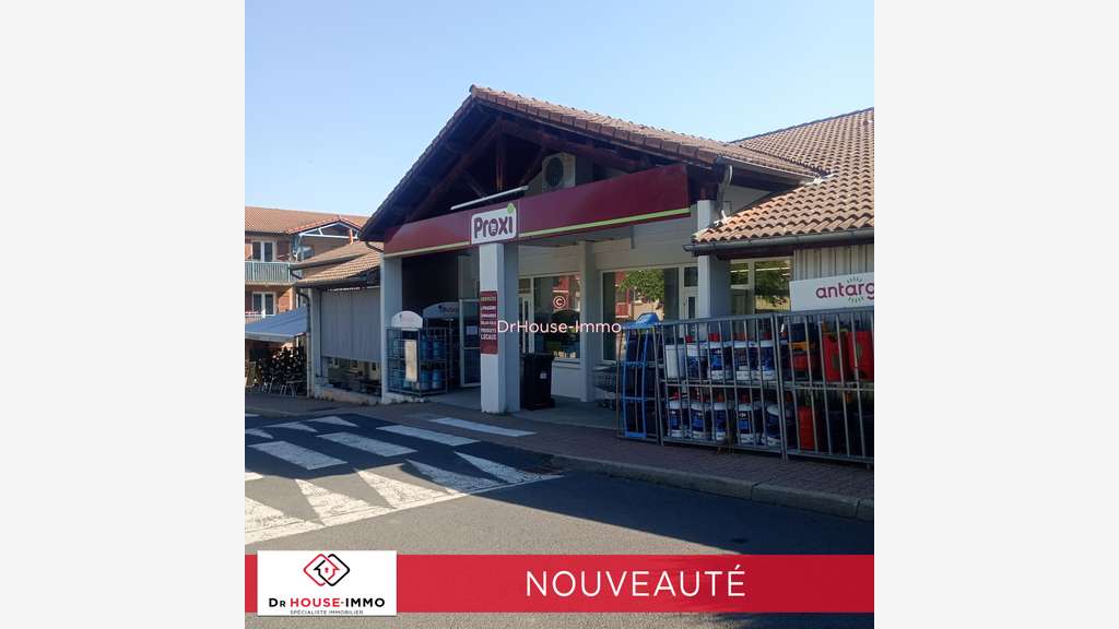 A louer local commercial 250m² St-Germain-Laprade