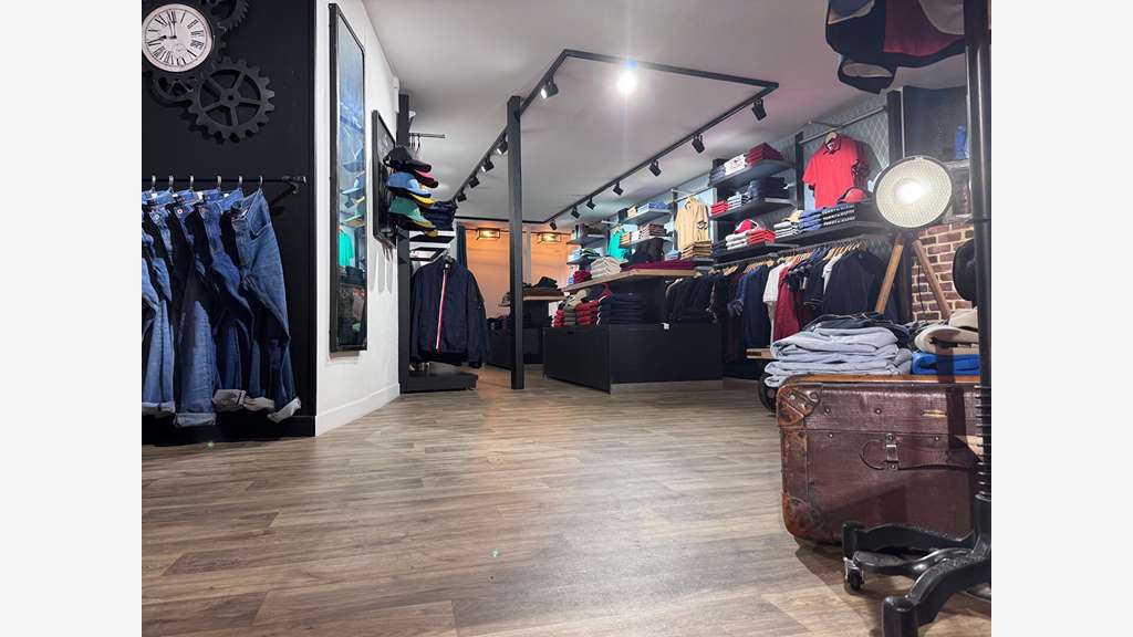 A vendre droit au bail 65m² à Dinan centre ville
