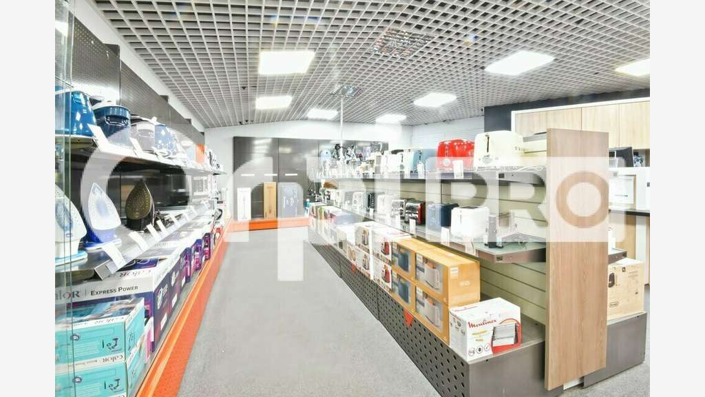 Cède cellule commerciale 990m² en ZA à La Rochelle