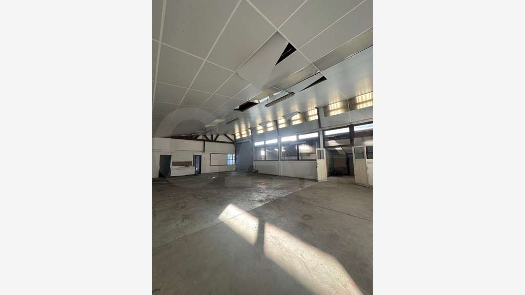 Vente maison avec entrepôt à Saint-Brieuc
