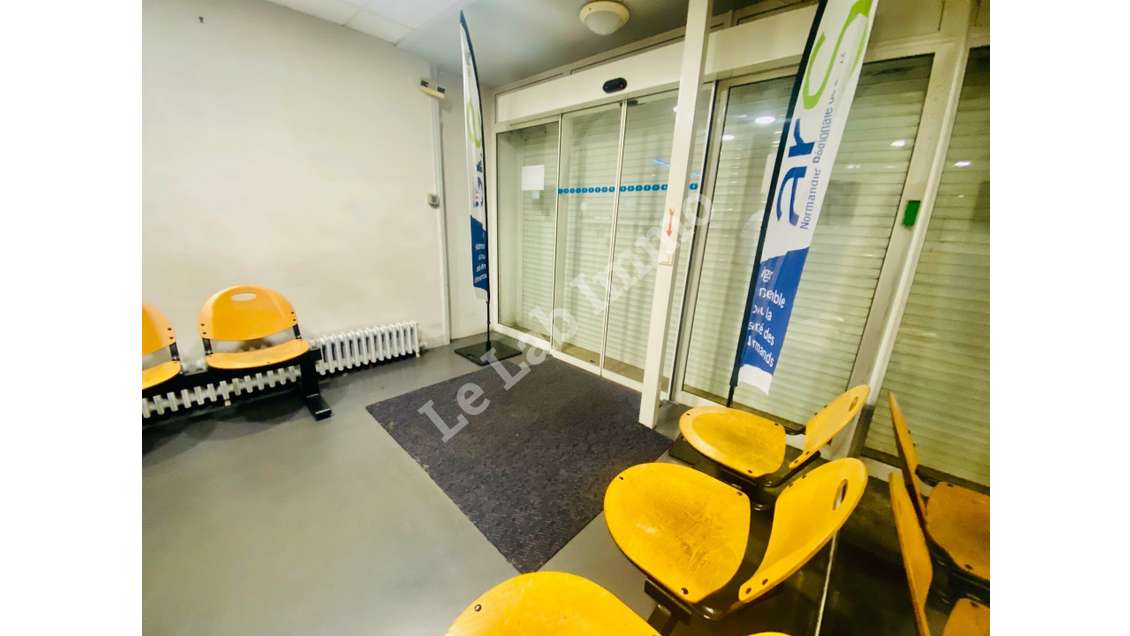 Vend murs médicaux para médicaux 170m² au Havre