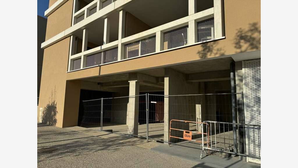 Vente local commercial 117m² à Valence Maubourg