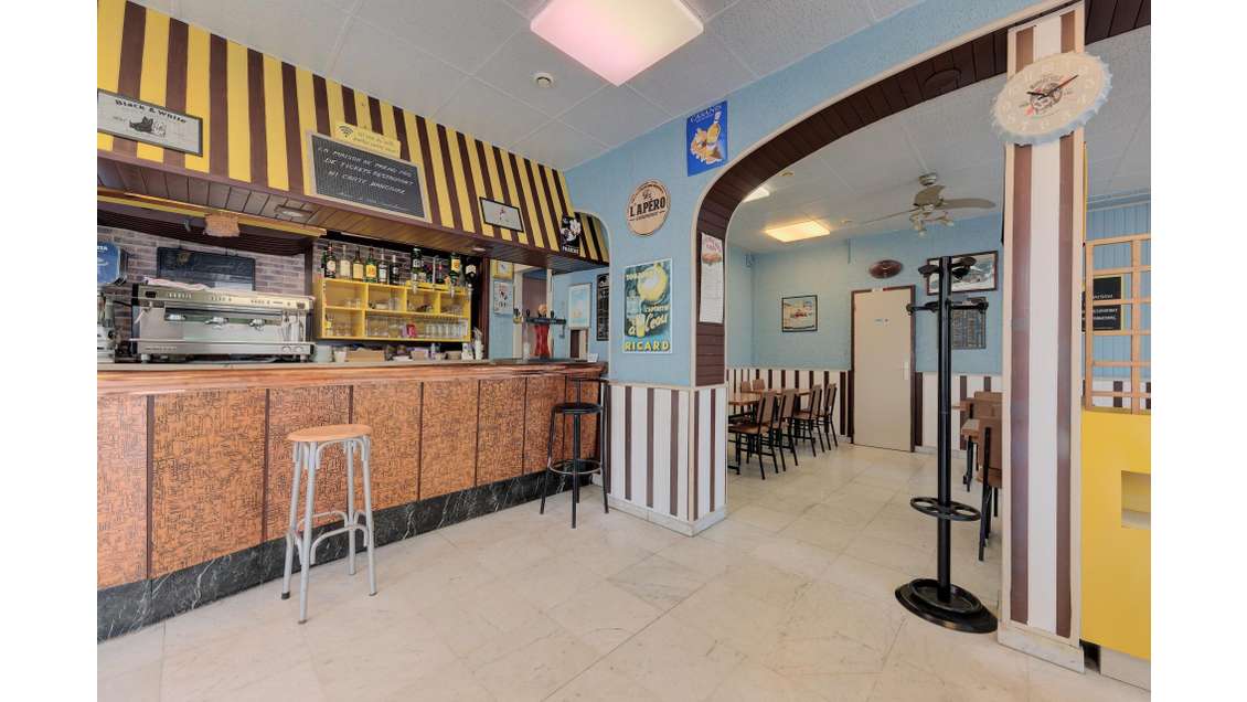 AV murs commerciaux bar 65m² Maisons-Alfort centre