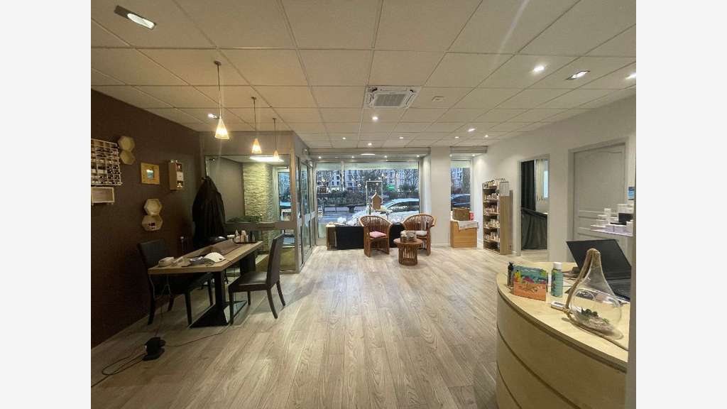 Bien rare : murs 163m² Lyon 7e Saxe-Gambetta