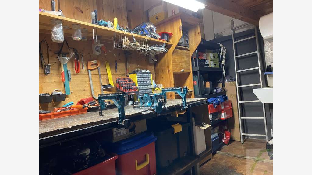 Vente murs libres 140m² Station le Revard