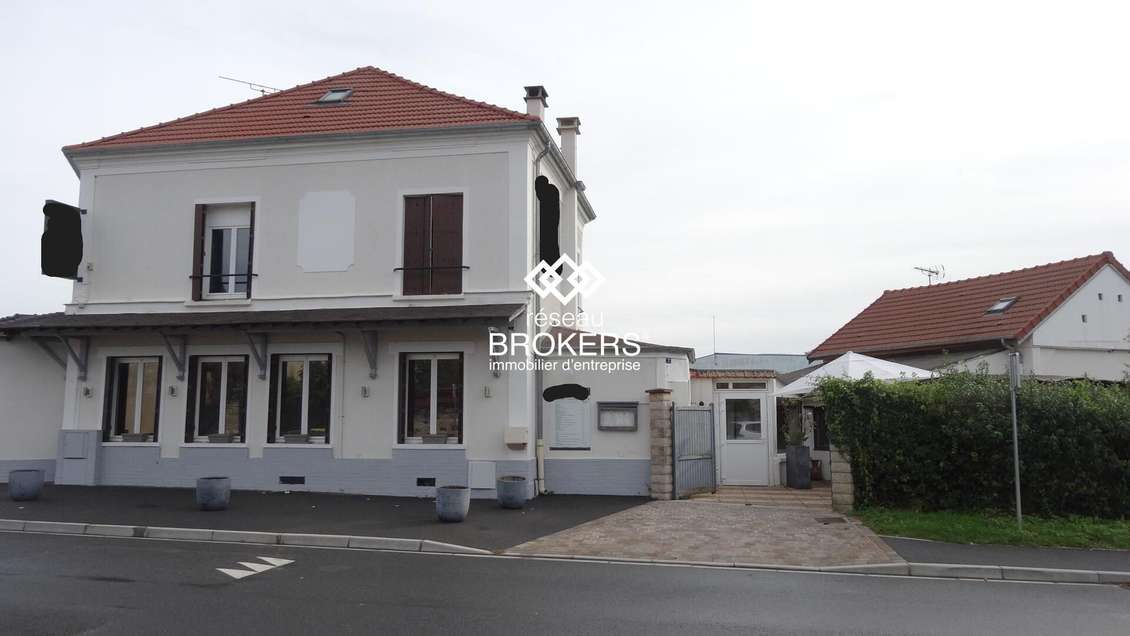 Vente local commercial restaurant 282m² à Coubert