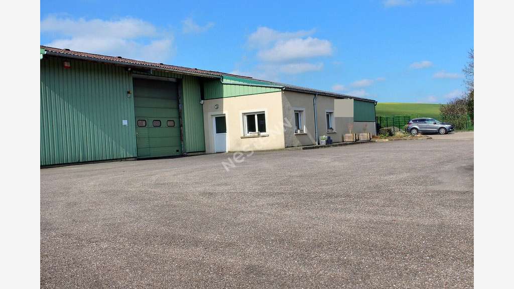 A vendre murs loués + terrain proche Verdun