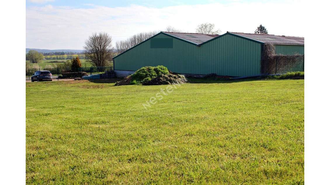 A vendre murs loués + terrain proche Verdun