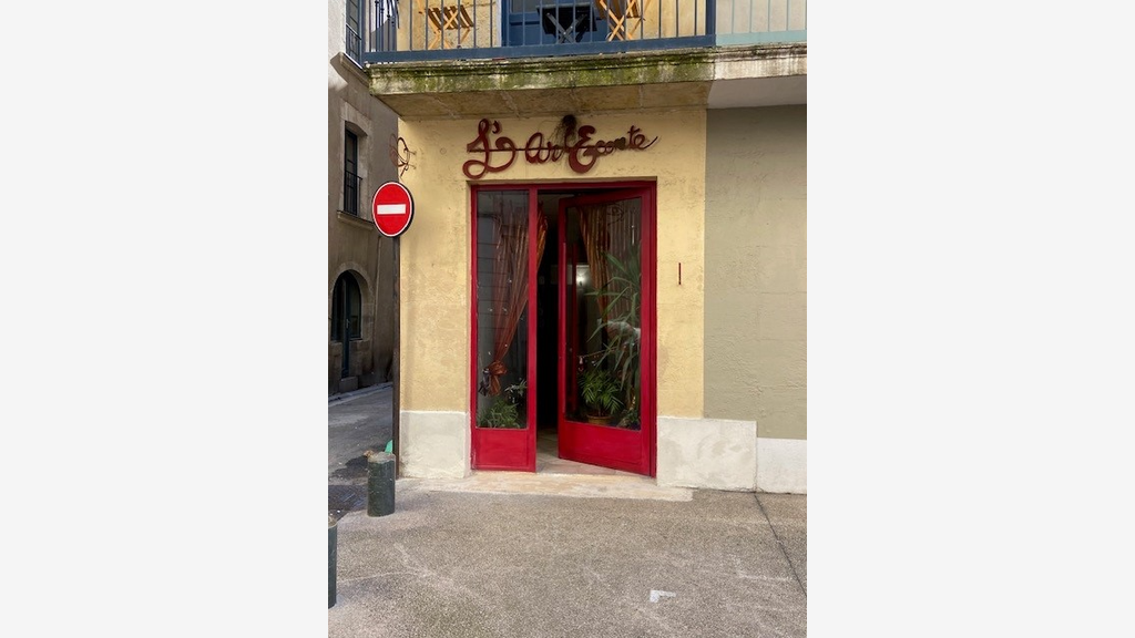 Vente murs commerciaux 29m² îlot Littré Nîmes