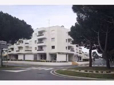 A vendre murs commerciaux occupés à La Palmyre