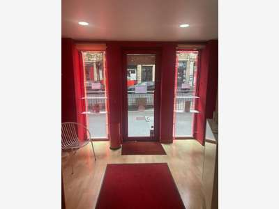A vendre murs loués 51m² Paris 17e Plaine Monceau