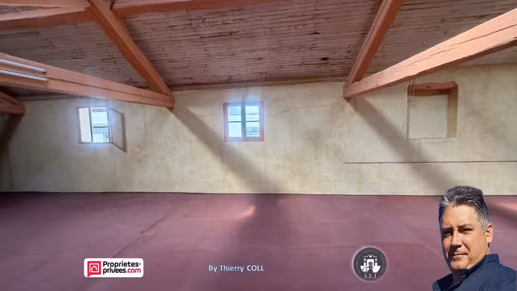 A vendre murs commerciaux 282m² à Pont-d'Ain