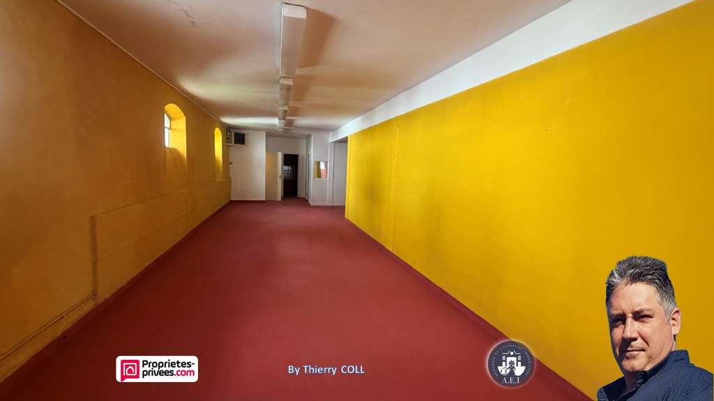 A vendre murs commerciaux 282m² à Pont-d'Ain