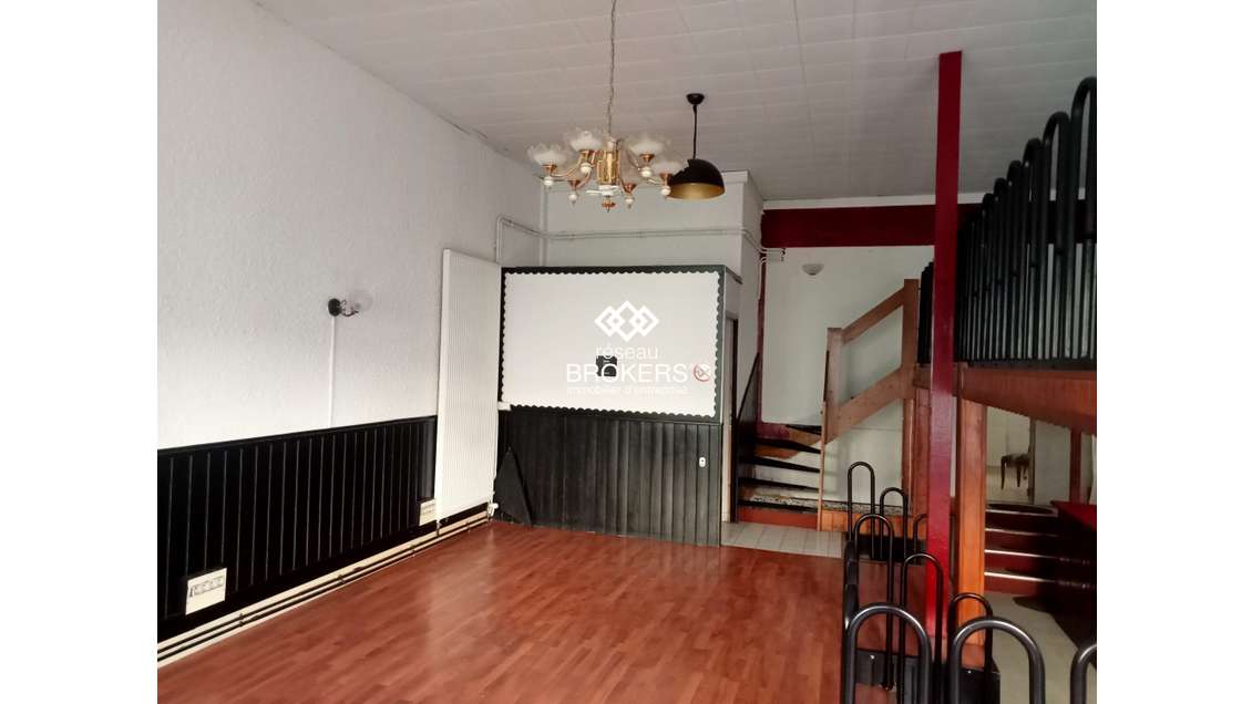 Vente murs commerciaux 128m² à Tarbes proche Gare