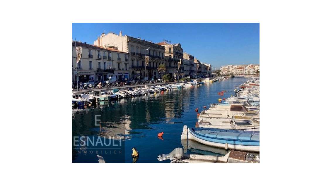 Murs 44m² en parfait état à vendre Sète Corniche