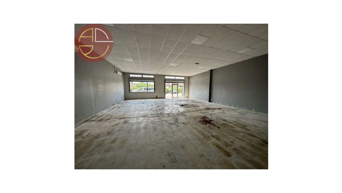 Vente local de 200m² Nord-Est Toulouse Beauzelle