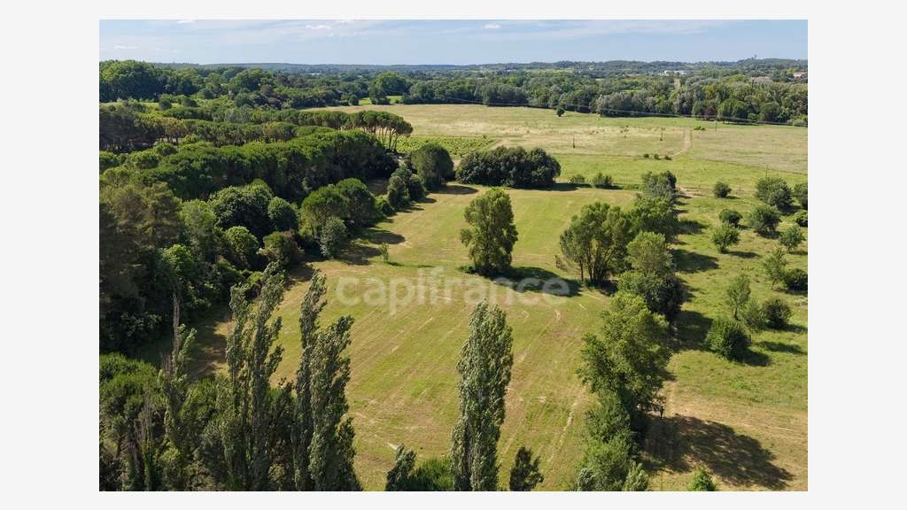 A vendre parcelle agricole 21500m² à Sommières