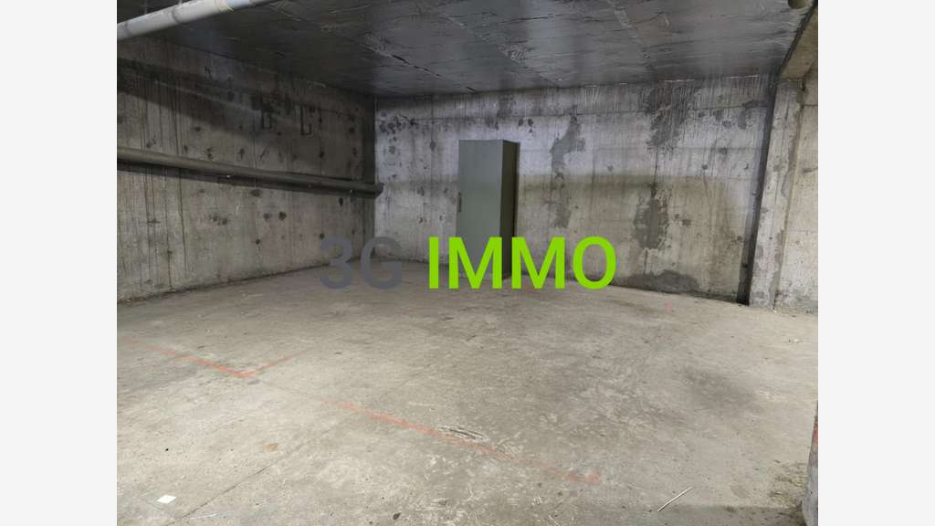Garage / Parking à Albi