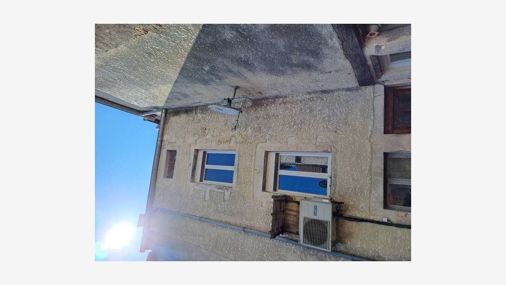 Vente local commercial et logement à Andelarrot