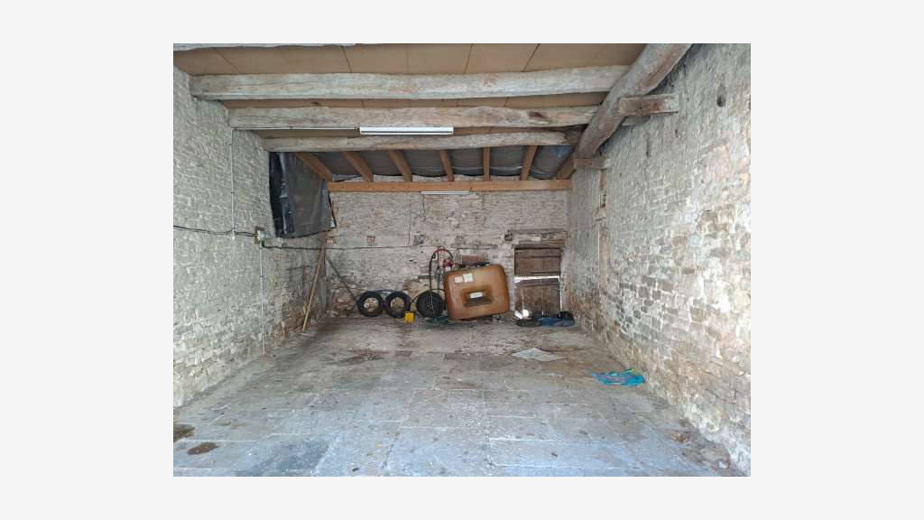 Vente local commercial et logement à Andelarrot