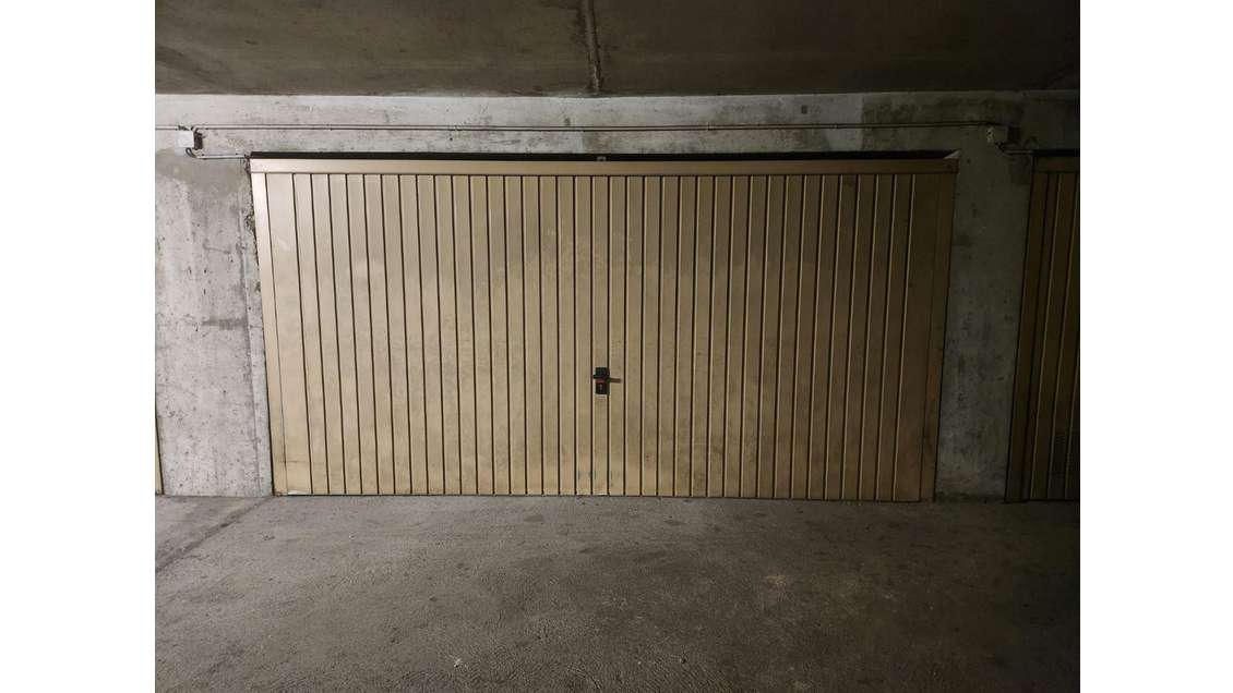AV garage double 23m² à Annemasse proche tram