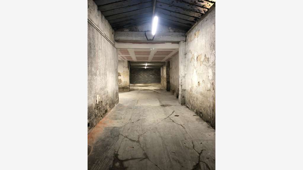 Vente garage stockage 177m² à Auxerre