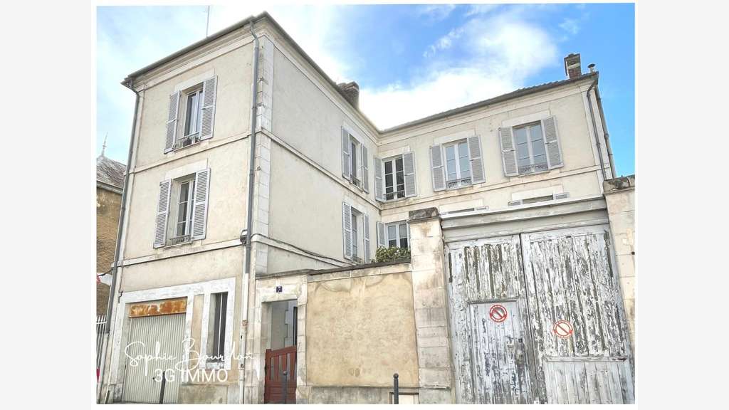 Vente garage stockage 177m² à Auxerre