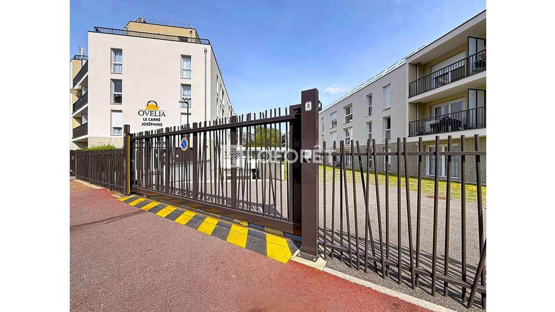 Box / Parking Challes-les-eaux