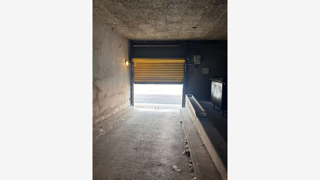 Place de parking sous terrain