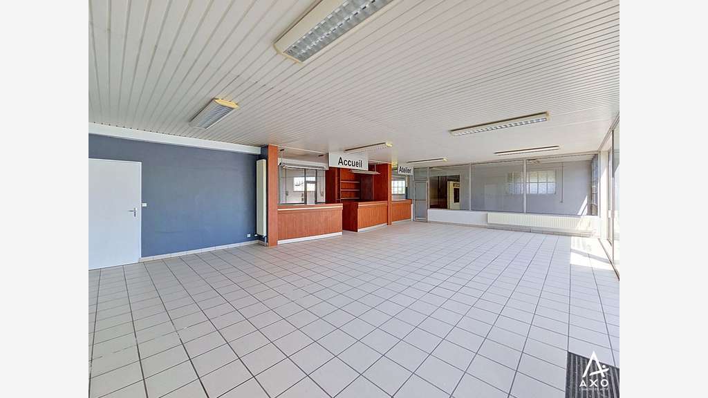 Cède ens immo concession ou garage 891m² à Samadet