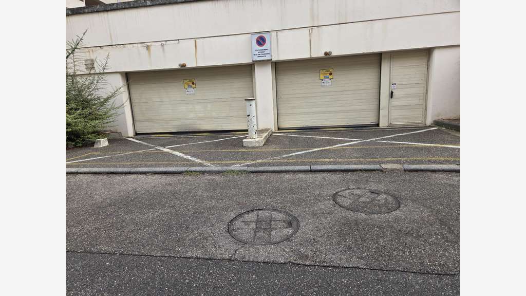 Vente parking Intra-muros Avignon la Balance
